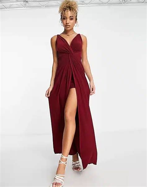 What Color Shoes To Wear With A Burgundy Dress 27 Stunning Looks