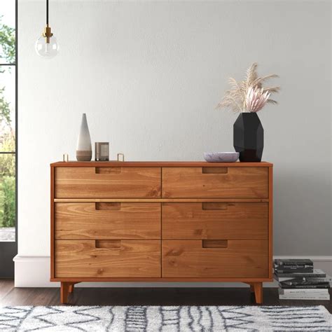 Mercury Row Helmick 6 Drawer Dresser