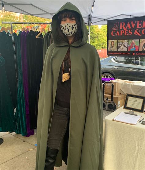 Hooded Cloaks Women Raven Fox Capes And Cloaks