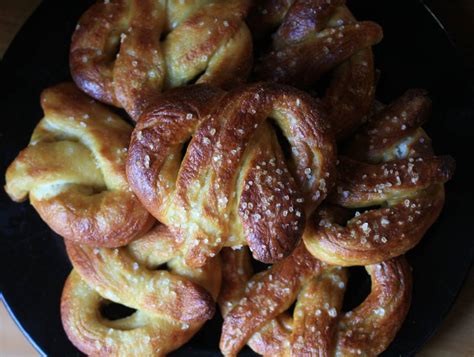 Soft New York Style Pretzels - Kosher.com