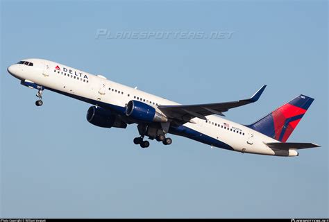 N721TW Delta Air Lines Boeing 757 231 WL Photo By William Verguet ID