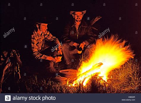 Cowboys Campfire High Resolution Stock Photography And Images Alamy