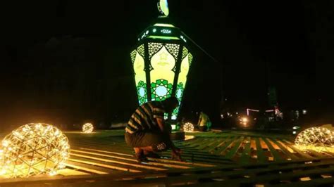 rmdan taarf aal thkaf alsom ld baad adyan alshrk alaost ohdarath bbc