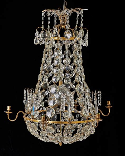 LJUSKRONA Louis XVI 1700 talets slut omkring 1800 för sex ljus stomme i förgylld brons och