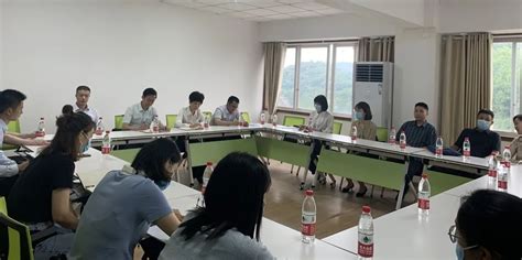 四川省人力资源服务行业协会 会员信息 自贡市人力资源协会第二届一次常务理事会召开