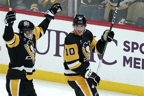 Evgeni Malkin And Sidney Crosby Score As The Pittsburgh Penguins Beat