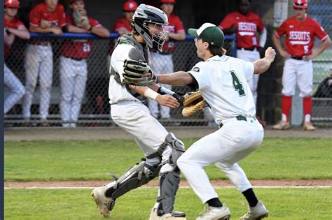 Guilford Defeats Fairfield Prep For 1st Scc Baseball Title Since 2007