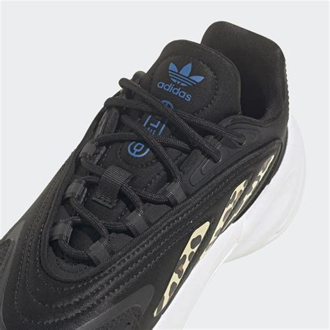adidas OZELIA Core Black / Cloud White / Blue (GV8961)