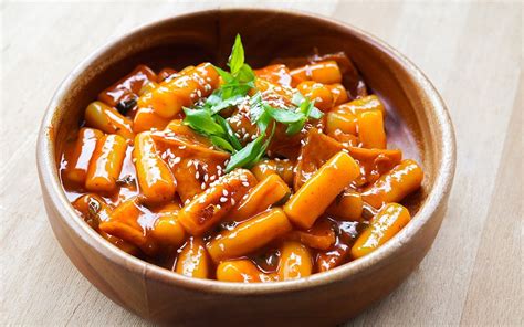 Корейская кухня: токпокки с сыром и острым соусом - Янва. Интернет журнал.