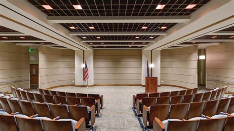 Lecture Hall | Wood Grate Ceiling | Recessed Lighting | Acuity Brands ...