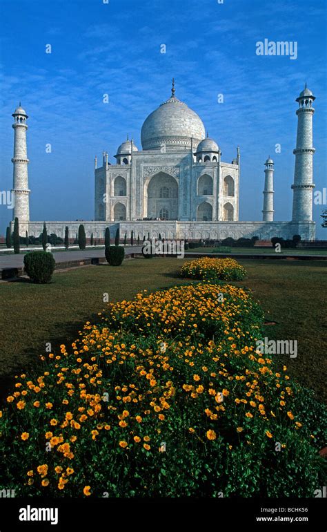 India Uttar Pradesh Agra Taj Mahal Mumtaz Mahal Tomb Stock Photo - Alamy