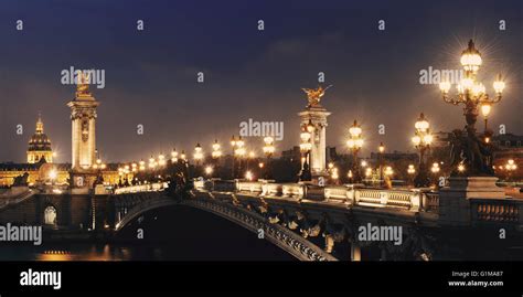 Napoleons Tomb Night View In Paris Hi Res Stock Photography And Images