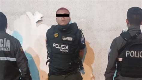 Un Presunto Delincuente Disfrazado Como Polic A Fue Detenido En El