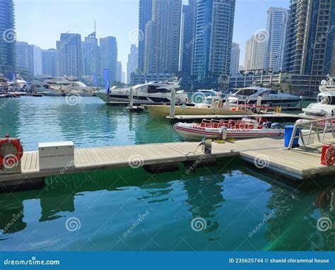 Dubai marina harbour editorial stock image. Image of river - 235625744