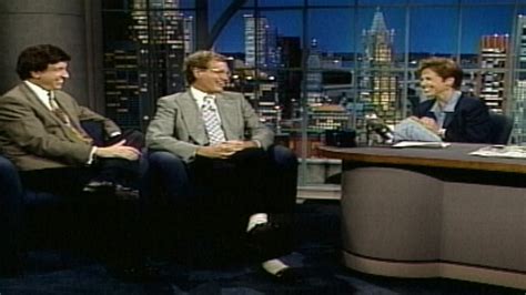 Video: David Letterman says goodbye to 'Late Night' in 1993 - TODAY.com