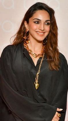 Kiara Advani Ideas In Kiara Advani Kiara Advani Hot Beautiful Indian Actress