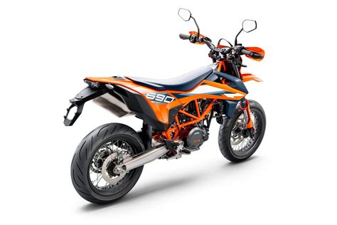 KTM 690 SMC R prezzo velocità scheda e rilevamenti