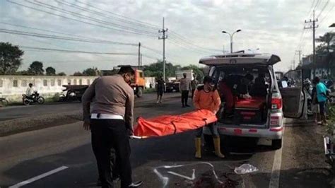 Pengendara Motor Tewas Di Trowulan Jadi Korban Tabrak Lari Truk