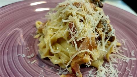 como hacer pasta fresca casera tagliatelle a la carbonara auténtica