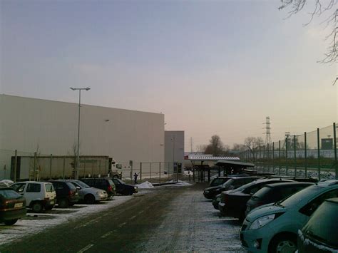 rabotnik-sklada - Склад снаружи(фото)