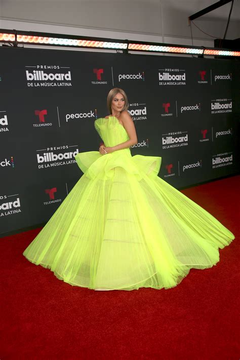 Fotos Artistas Deslumbran En La Alfombra Roja De Los Premios Billboard