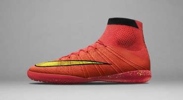 Nike Elastico Superfly Ic Flyknit Comes To Futsal Footy Boots