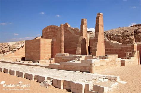 Pyramid Complex Of Djoser Madain Project En