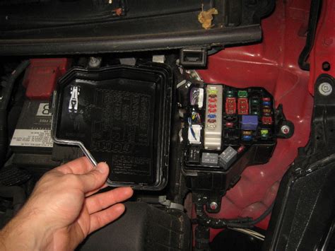 Toyota Yaris Electrical Fuse Replacement Guide