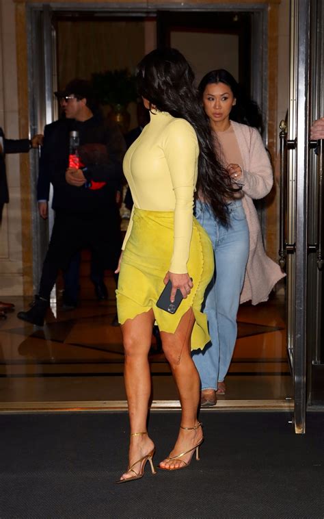 Kim Kardashian Sexy Curves Hot Celebs Home