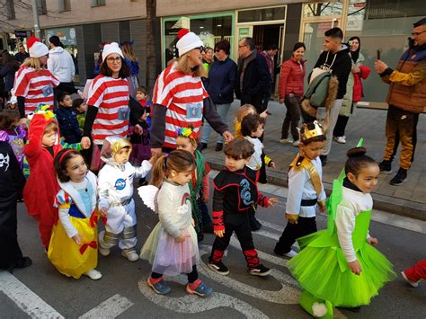 FOTOGALERIA Rua de Carnestoltes 2023 de lescola Bisbat dÈgara de