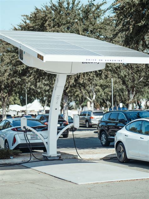 Power Up Anywhere With A Solar Powered Car Charger: Here's How To Get ...