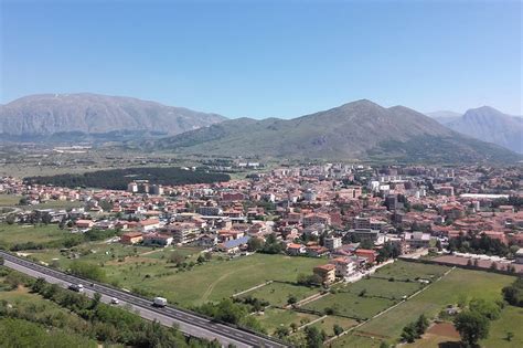 La Guida Sul Comune Di Avezzano Aq In Abruzzo Italia