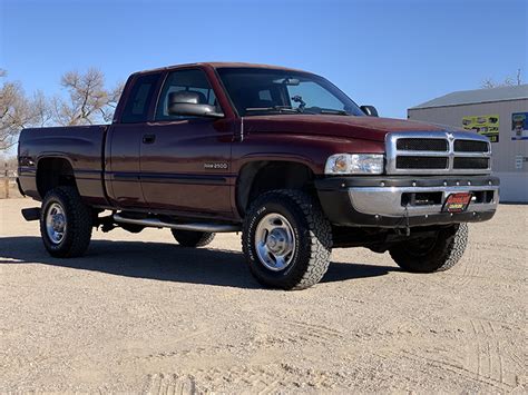 Gearhead Inc • 2002 Dodge Ram 2500 Slt • 1959