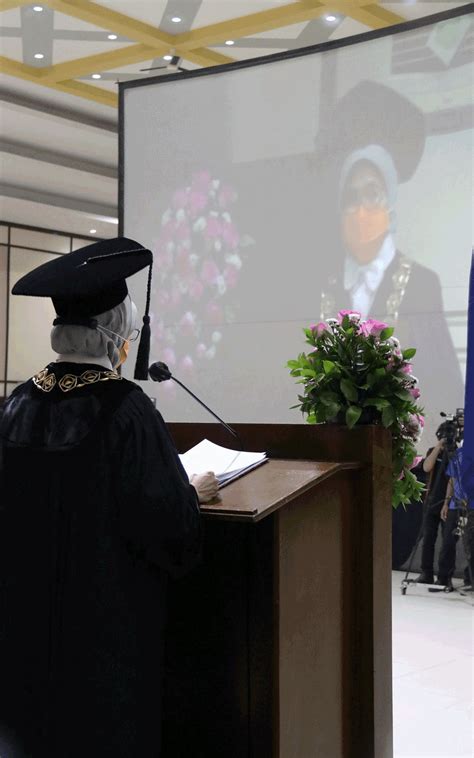 Wisuda Daring Sarjana Magister Itenas Arsip Foto Kegiatan