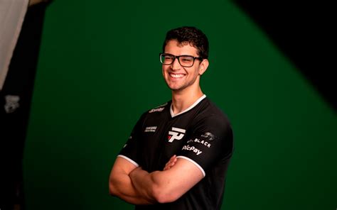 Dota 2 Top 5 jogadores brasileiros que mais faturaram premiações