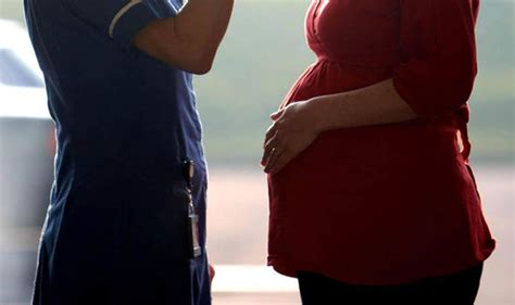 Nhs Crisis Shortage Of Midwives Costing Almost £100 Million A Year