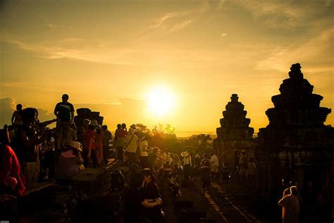 Siem Reap Private Angkor Wat Bakheng Mountain Sunset Tour Getyourguide