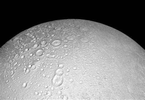 New photos of the ocean-filled, potentially habitable moon Enceladus ...