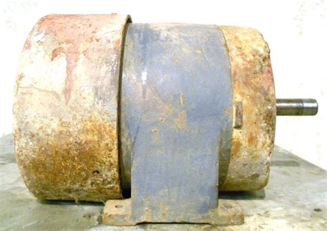 GENERAL ELECTRIC GE TRI CLAD INDUCTION MOTOR 3HP 1745RPM 440V 213