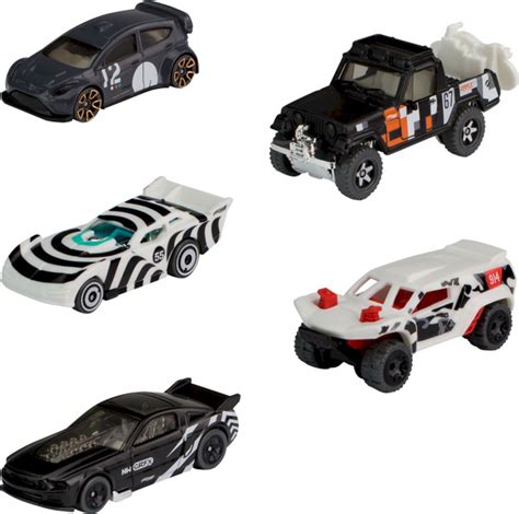 Набор машинок Hot Wheels Flames 5 шт 1806 GTN45 купить с доставкой по выгодным ценам в