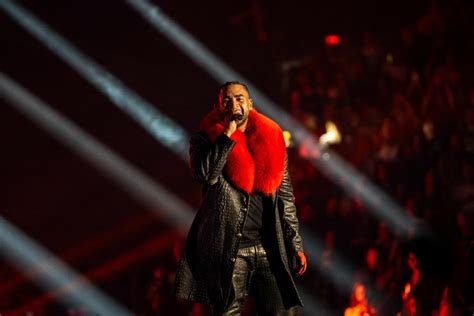 Don Omar Kicks Off BACK TO REGGAETON Tour With Epic Concert In