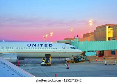 173 Albuquerque Airport Images, Stock Photos & Vectors | Shutterstock