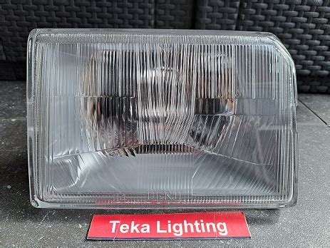 Mazda 323 BD Koplamp Denji DL 7019 Rechts TeKa Classic Car Lighting