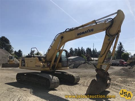 For Sale 2007 Komatsu Pc220lc 8 Excavators Crawler