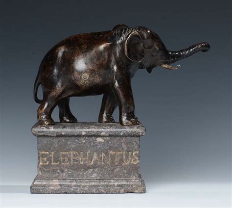 Scultura Raffigurante Elefante In Bronzo Fuso E Cesellato Arte