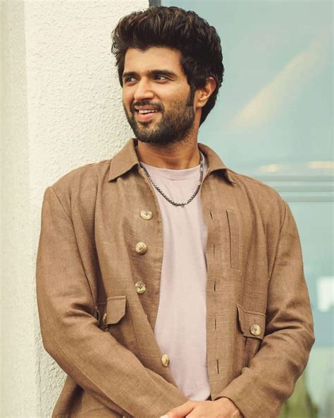 60 Vijay Devarakonda Photos Images Pics And Wallpaper Hd