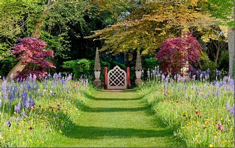 Highgrove House gardens. Love the sense of whimsey. | Highgrove garden ...