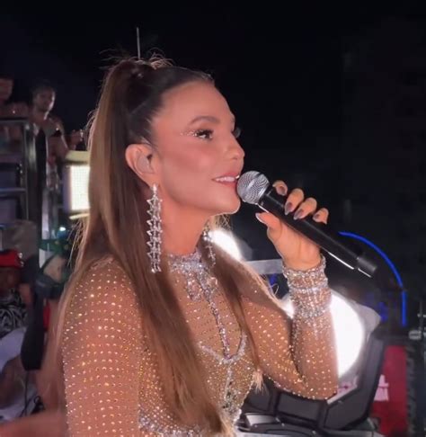 Ivete Sangalo Puxa Bloco Coruja No Circuito Barra Ondina Anota Bahia