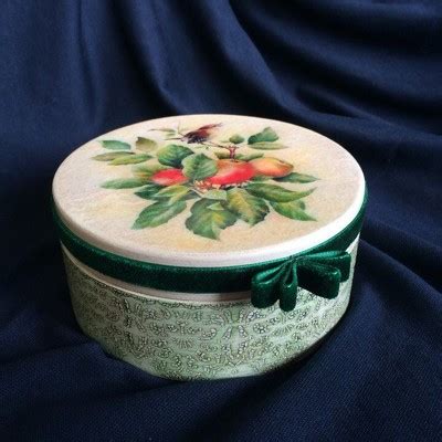 Винтажная шкатулка