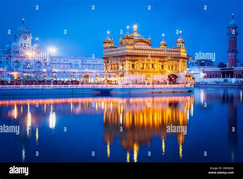 Golden Temple Amritsar Stock Photo Alamy